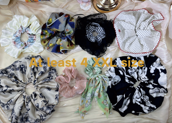 00d9850c5802d769867576eb73c9c7c6(1) XXL scrunchies ,Hair clips ,Mystery bags